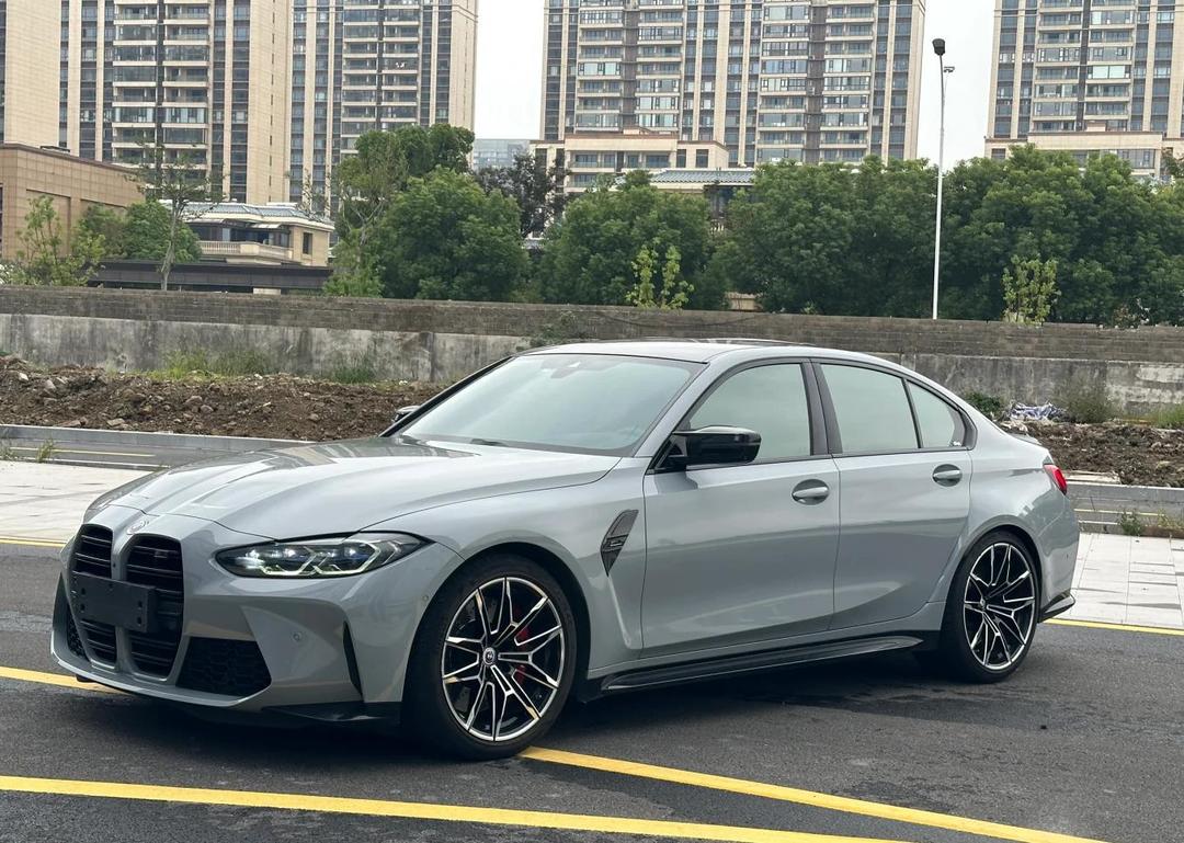 BMW M3 Fitment
